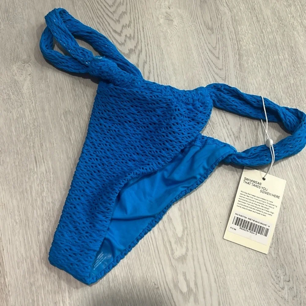 Monday Swimwear Ride the wave crochet Malta Bottom - Medium NWT